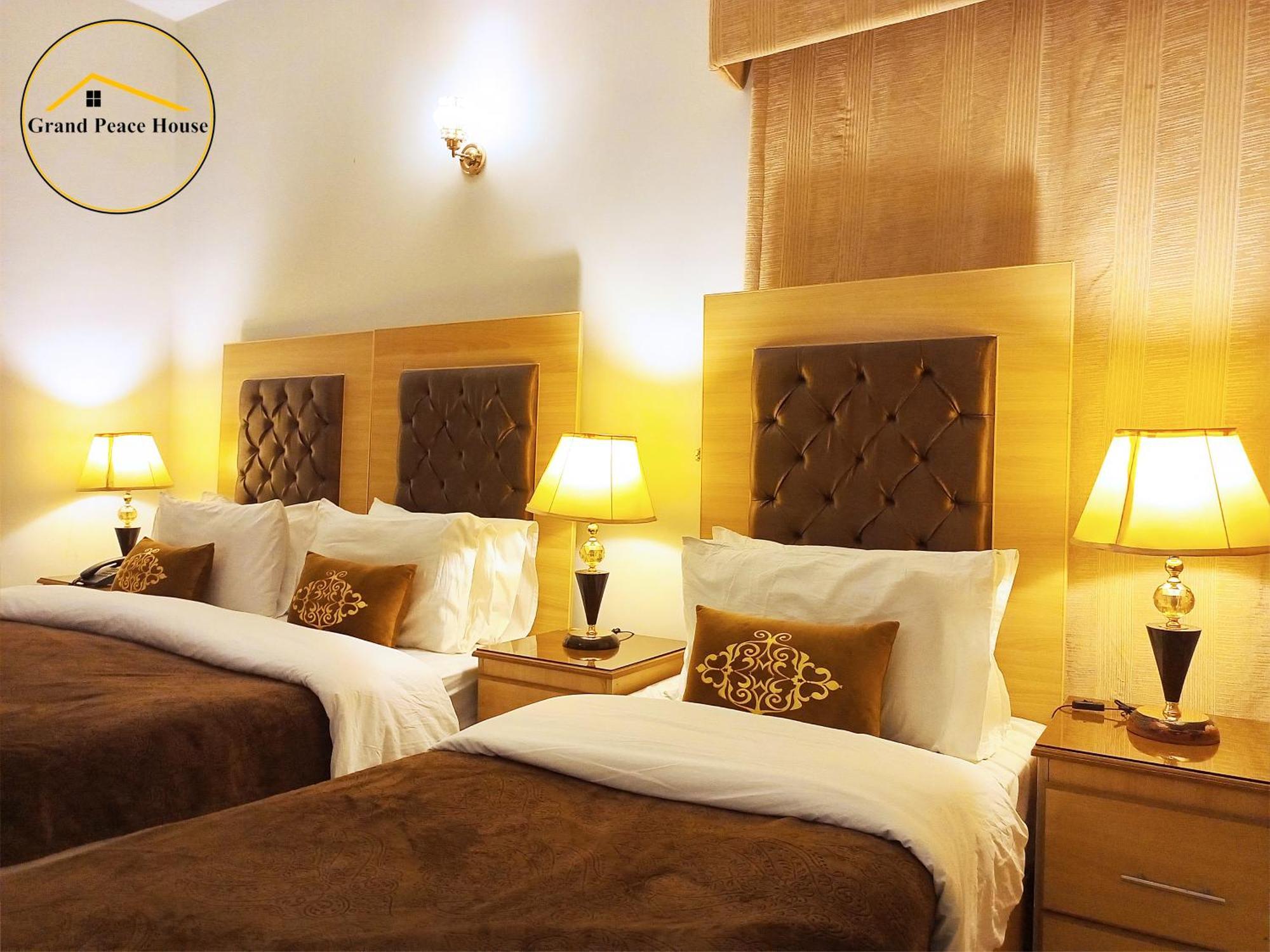 Grand Peace House I Bed and Breakfast Ισλαμαμπάντ Εξωτερικό φωτογραφία