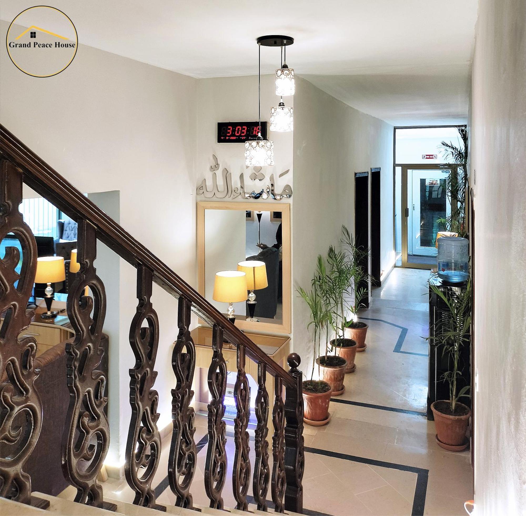 Grand Peace House I Bed and Breakfast Ισλαμαμπάντ Εξωτερικό φωτογραφία