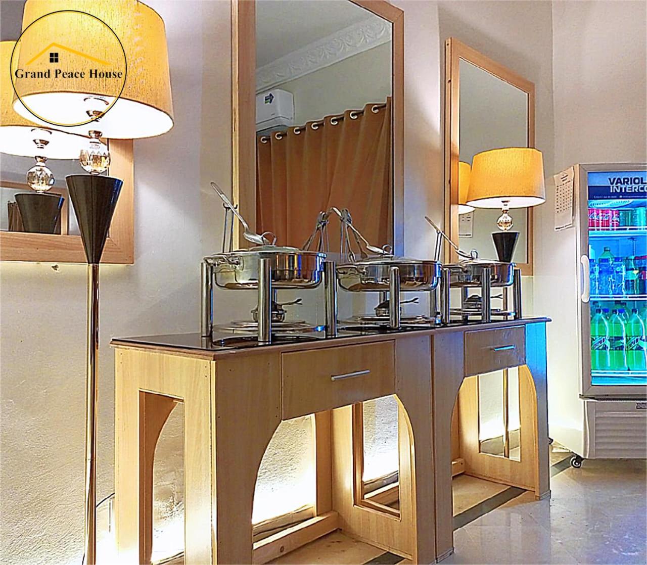 Grand Peace House I Bed and Breakfast Ισλαμαμπάντ Εξωτερικό φωτογραφία