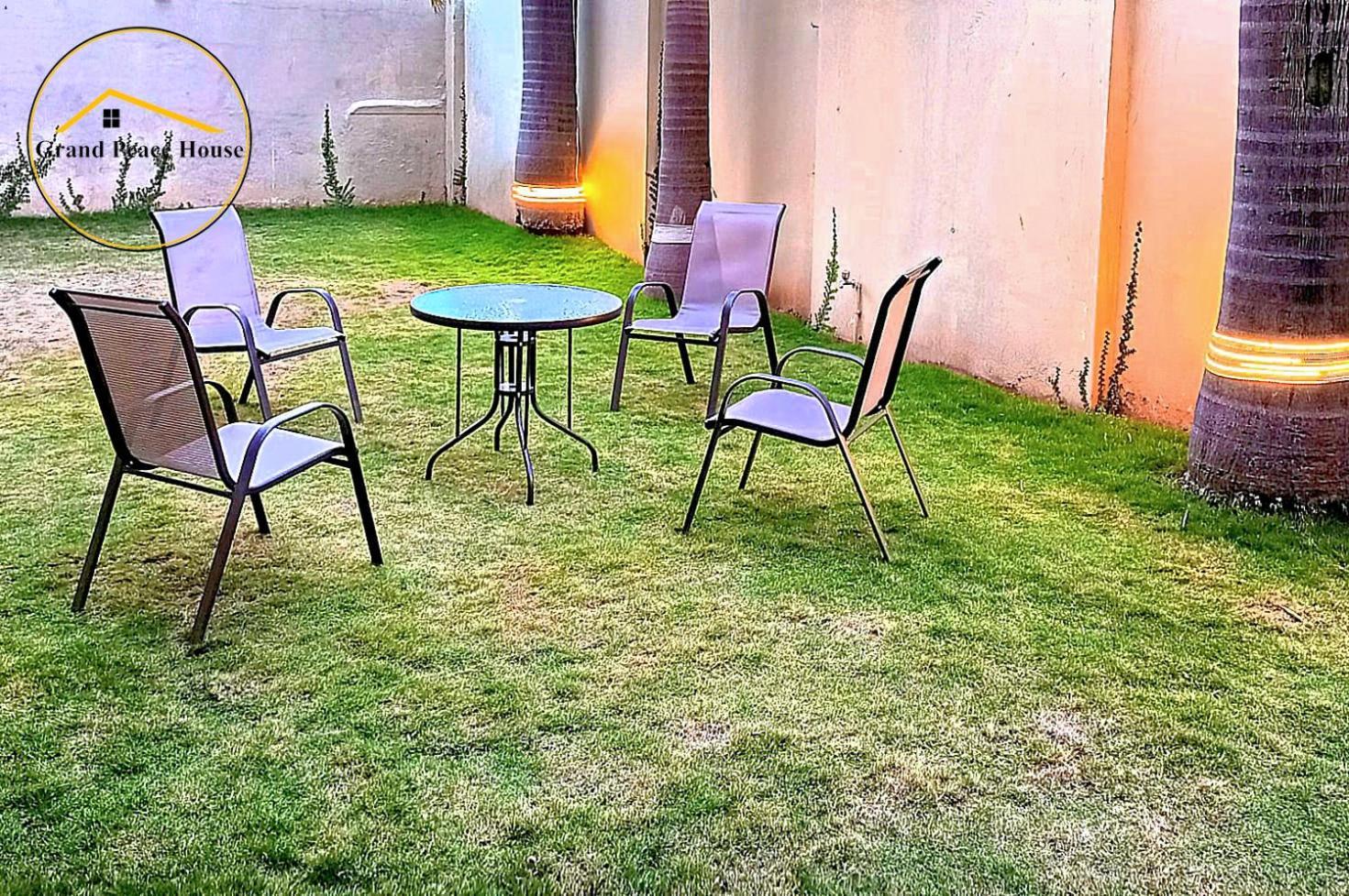 Grand Peace House I Bed and Breakfast Ισλαμαμπάντ Εξωτερικό φωτογραφία